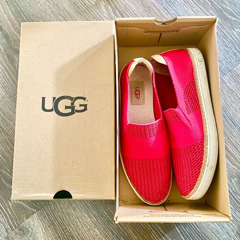 UGG Sammy Red Shoes - 7